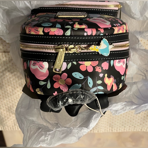 Loungefly Disney Alice in Wonderland Floral Mini Backpack Rare Find - Picture 4 of 6